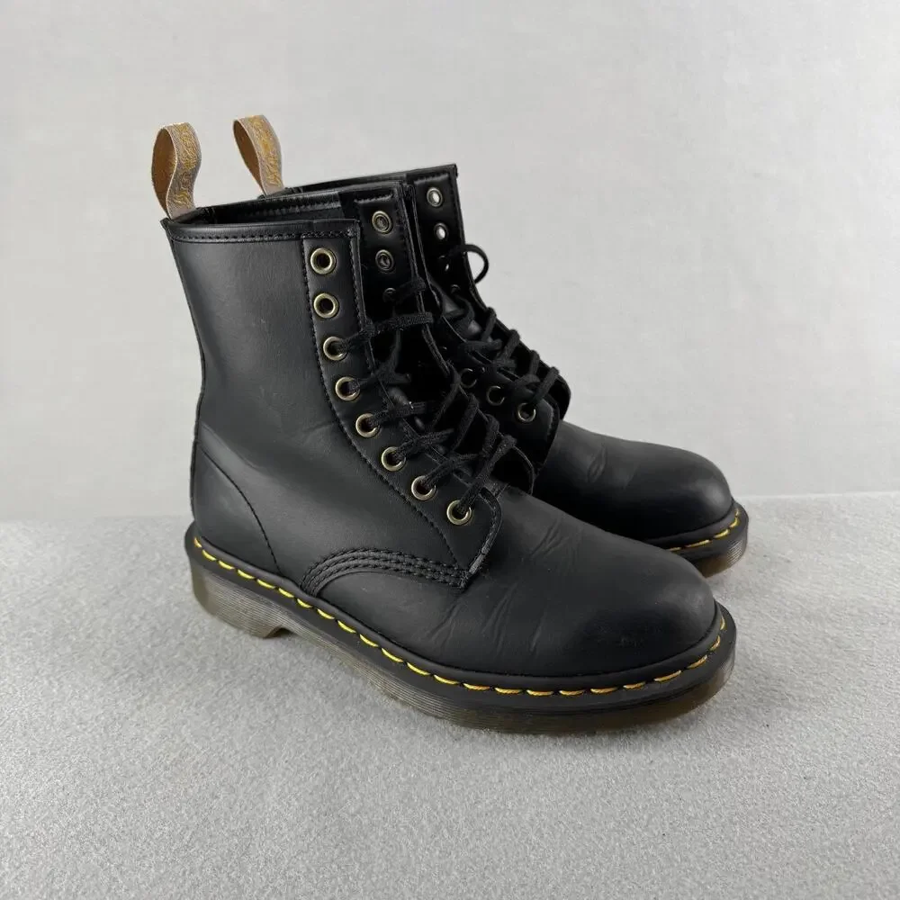 Dr Martens Boots Womens Size 7 Black Leather Lace Up Combat Air Cushion Ankle